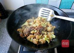 肉片炒菜花的做法图解7