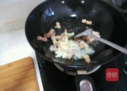 萝卜干炒肉的做法图解4