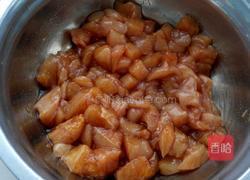 彩椒鸡丁的做法图解3