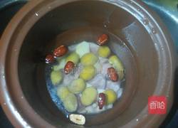 板栗鸡汤的做法图解6