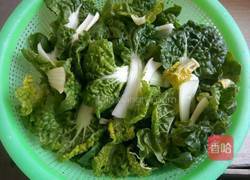 蒜泥黄心菜的做法图解2