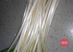 酸香韭菜肉丝的做法图解1