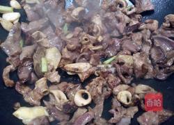 青椒炒猪杂的做法图解12