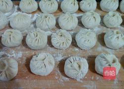 虾仁木耳(素)包子的做法图解8