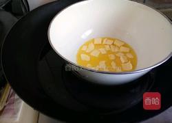 香蕉鸡蛋卷的做法图解4