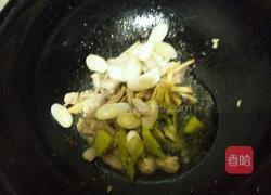 爆炒地瓜丝的做法图解3