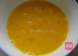 腊肠鸡蛋肠粉的做法图解2