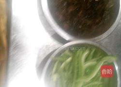 青椒木耳肉丝的做法图解2