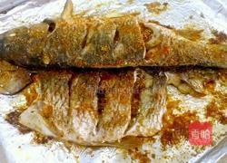 焦香烤鱼的做法图解4
