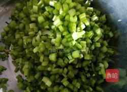 驴肉芹菜蒸饺的做法图解7