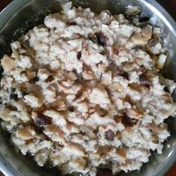 马蹄香菇蒸肉饼的做法[图]
