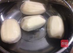 莲藕猪尾汤的做法图解1