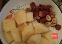 银耳粥的做法图解3