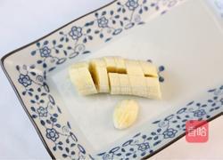 香蕉蒸蛋羹的做法图解2