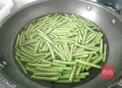 缸豆烧肉的做法图解2