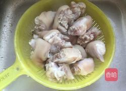雪豆鱿鱼猪蹄汤的做法图解3