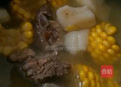 山药玉米排骨汤的做法图解4