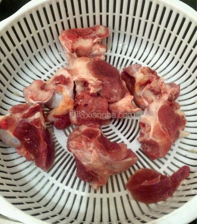 准备好食材。