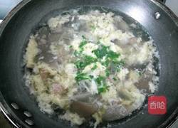 蘑菇肉圆汤的做法图解8