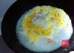 番茄金针菇蛋花汤的做法图解6
