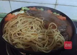 Illustration of how to fry steak 10