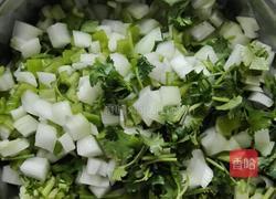 老醋花生米的做法图解4