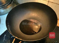 炸花生米的做法图解1