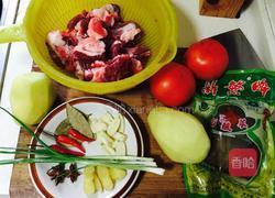 酸汤牛腩的做法图解1