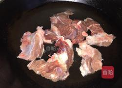 酸汤牛腩的做法图解2