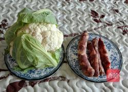 香腸炒花菜的做法圖解1