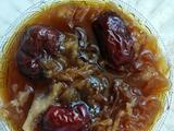 银耳红枣汤的做法[图]