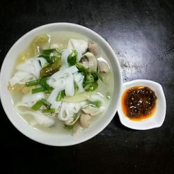 粿条汤的做法[图]