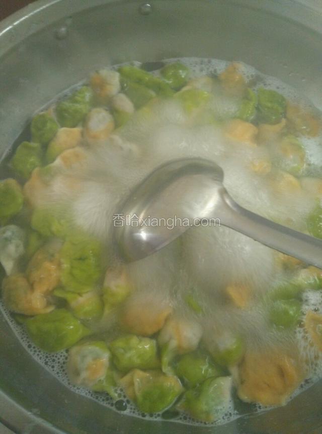 电热锅烧开水煮饺子！