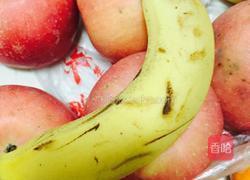 香蕉冰淇淋的做法图解1