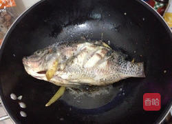 酸甜罗非鱼的做法图解3