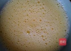 彩色蒸蛋的做法图解3