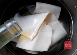 鲤鱼肉皮冻的做法图解2