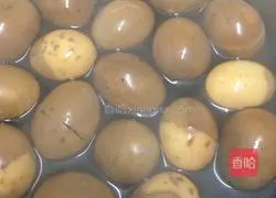 Illustration of how to make hillbilly braised eggs 9