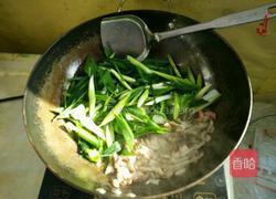 蒜苗炒五花肉的做法图解5