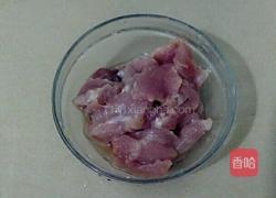 豆腐红烧蝴蝶结的做法图解2