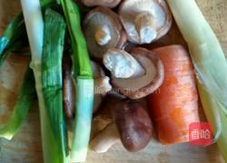 香菇瘦肉粥的做法图解2