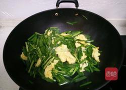 韭菜炒鸡蛋的做法图解7