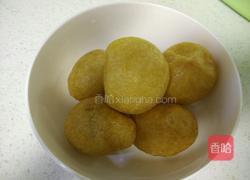 白菜炒油面筋的做法图解3