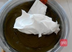 抹茶奶油蛋糕卷的做法图解10