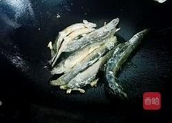 泥鳅淮山汤的做法图解7