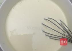 火龙果椰香慕斯蛋糕的做法图解4