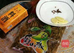 泡椒凤爪的做法图解2