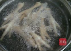 泡椒凤爪的做法图解3