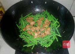 紫苏豆角炒肉片的做法图解8