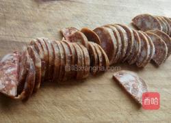 土豆腊肠焖饭的做法图解2